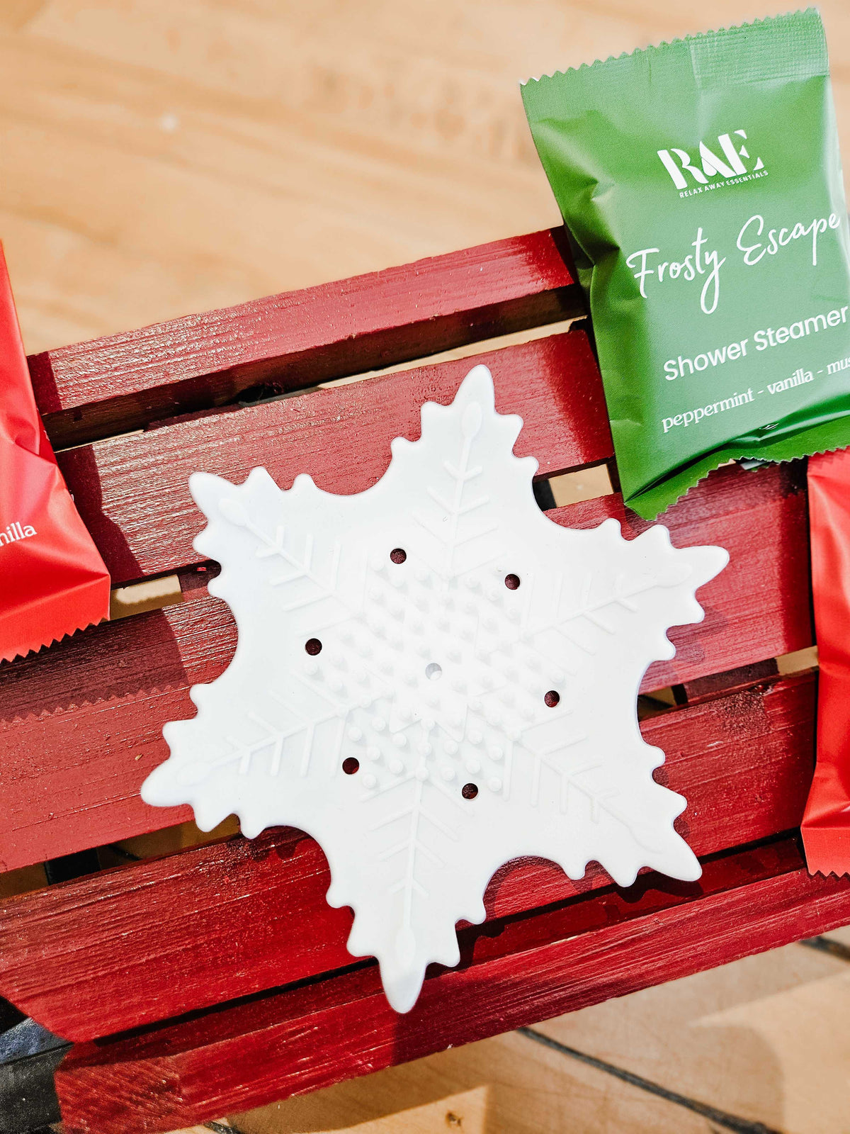 White Snowflake Shower Steamer Tray