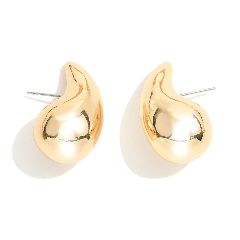 Modern Stud Earrings - Gold