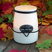 22 oz Butter Jar Candle: Rake, Pile, Leap!