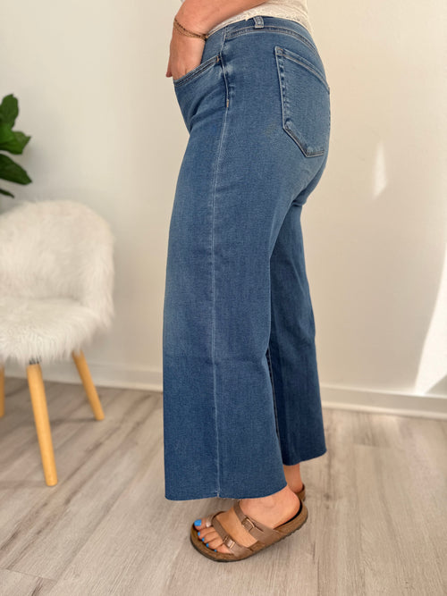 Brighton Soft Cropped Jeans