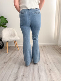 Front Pocket Judy Blue Flare Jeans