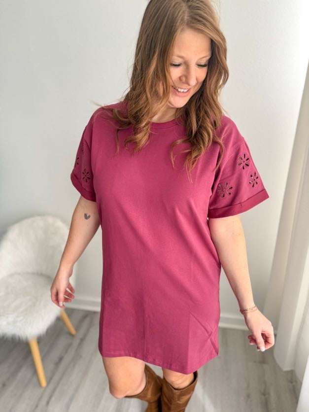 plum t shirt dress Showmall Women's Plus Dresses Short Sleeves Floral Casual T-Shirt Dresses with Pockets 3X Plum Hibiscus Border Print, Size: 3XL, Purple