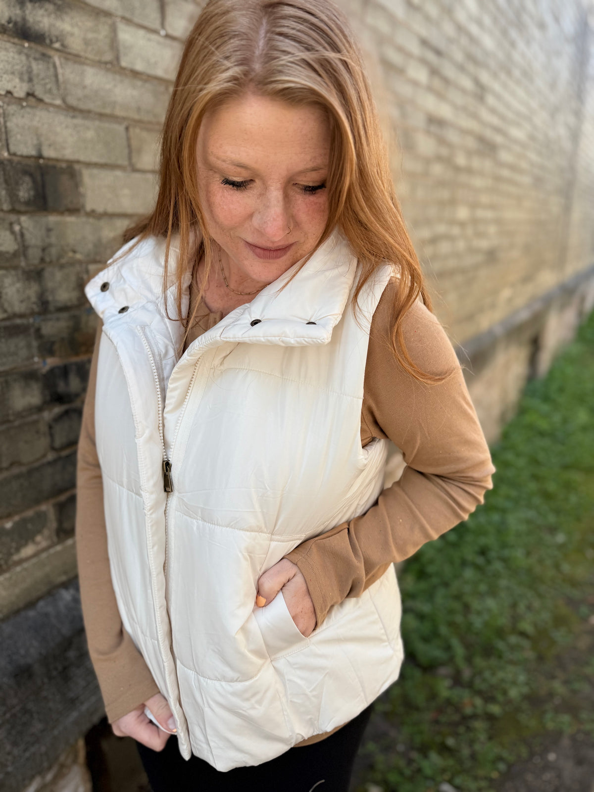 Classic Puffer Vest - Ivory