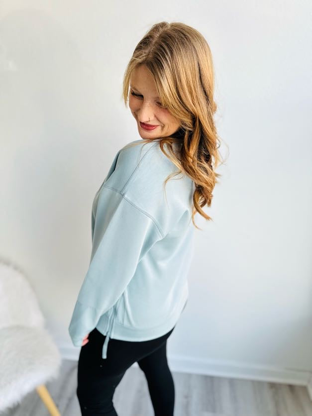 Smoky Blue Scuba Pullover