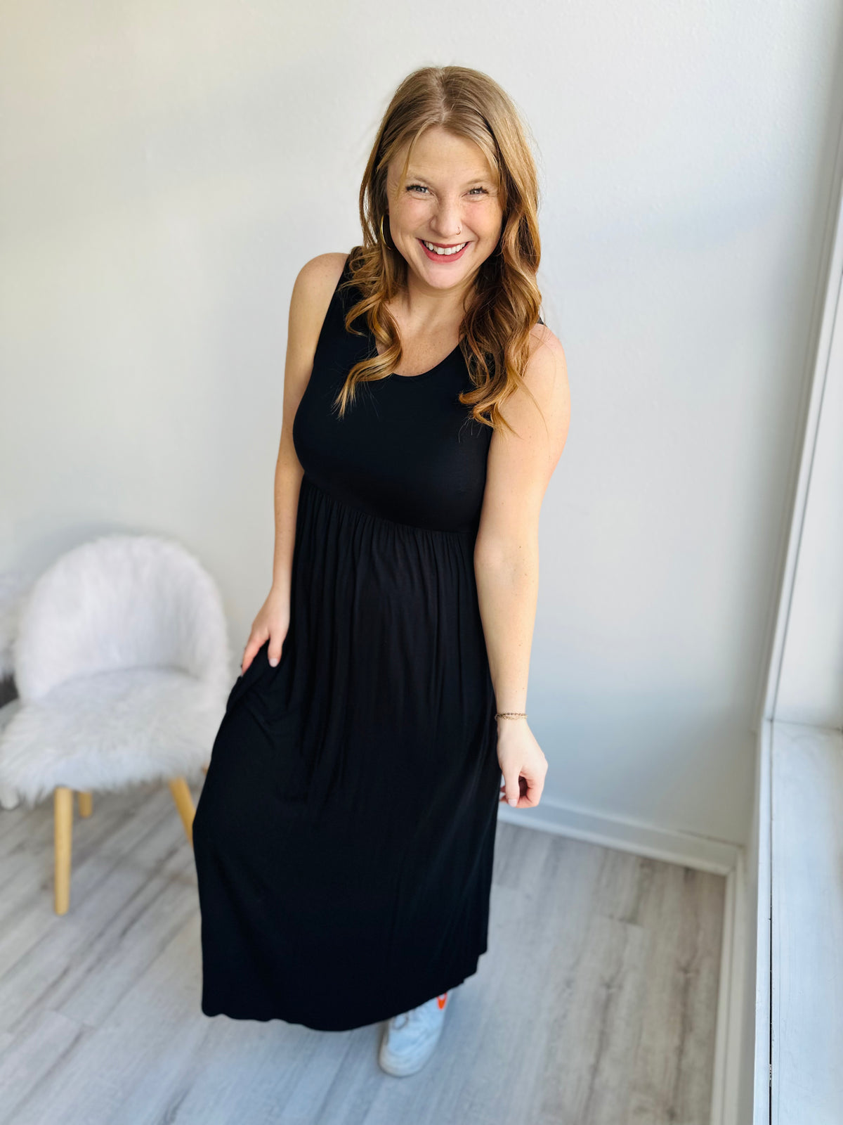 Black Classic Sleeveless Maxi Dress