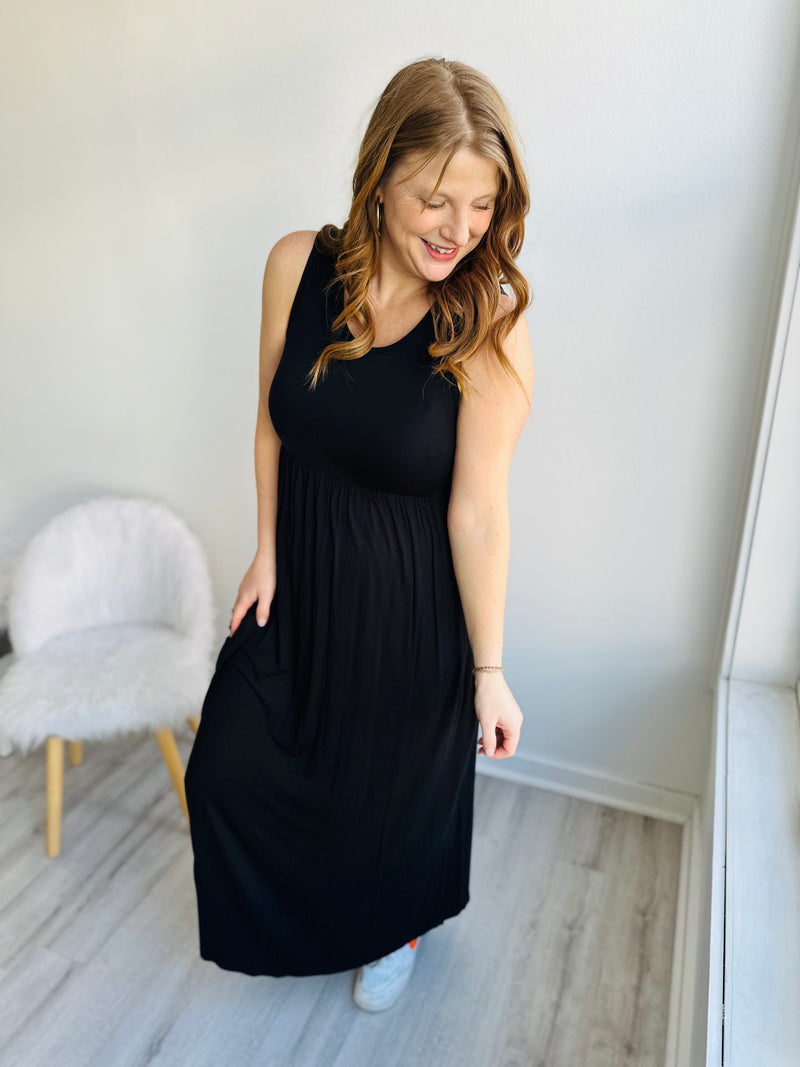 Black Classic Sleeveless Maxi Dress