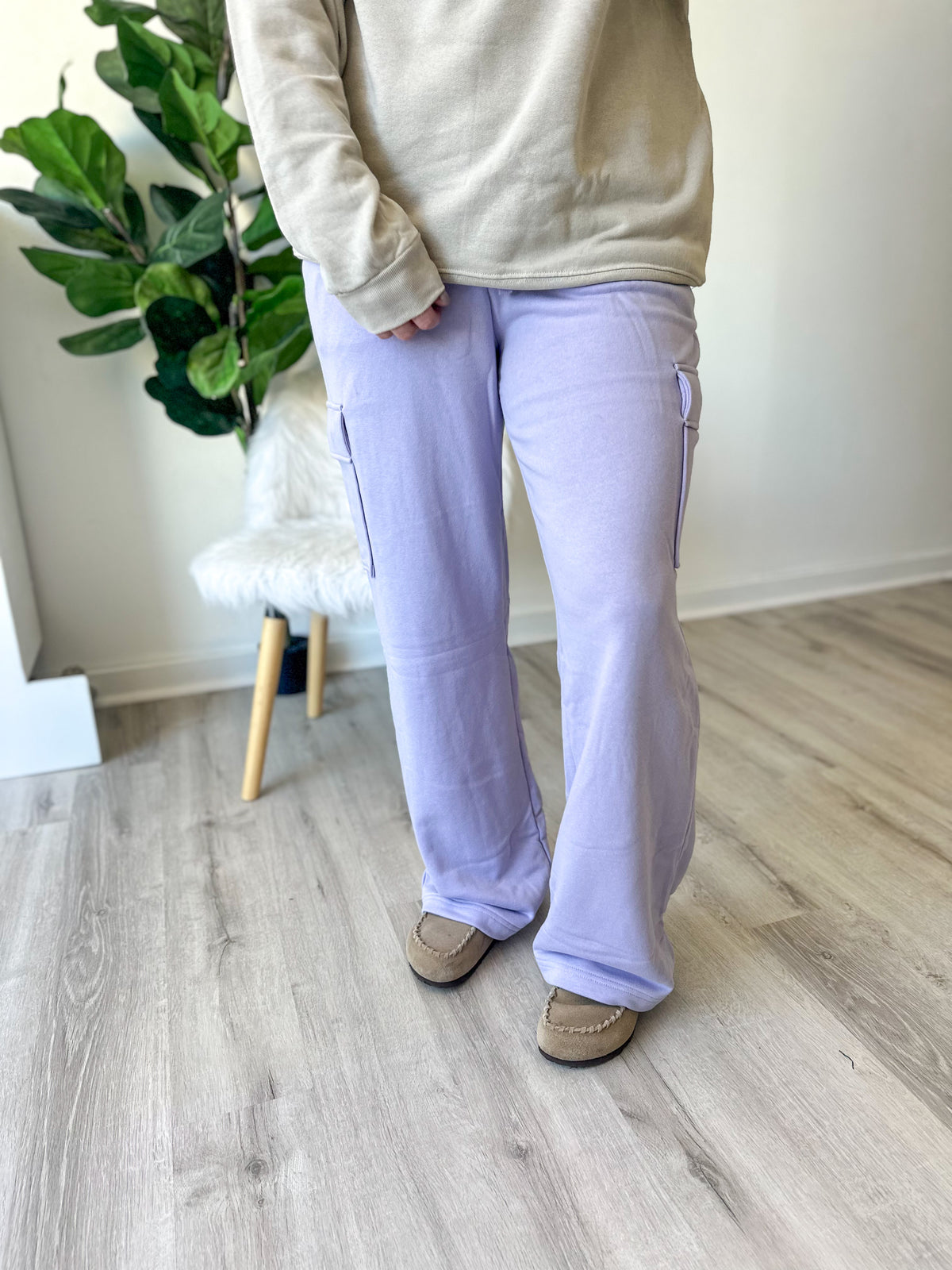 Lavender Fog Cargo Sweatpants*