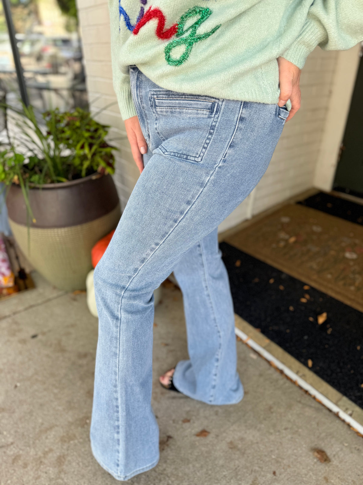 Front Pocket Judy Blue Flare Jeans