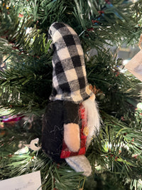 Red Gingham Short Gnome Decor