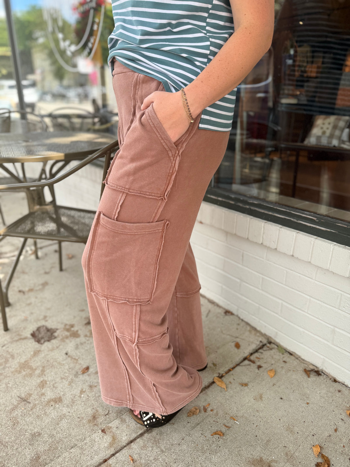 Cozy Cargo Relaxed Pant - Chestnut