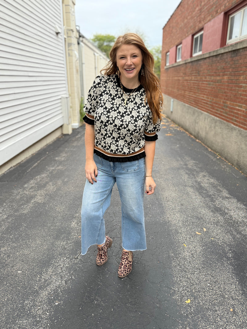 Delicate White Flower Top