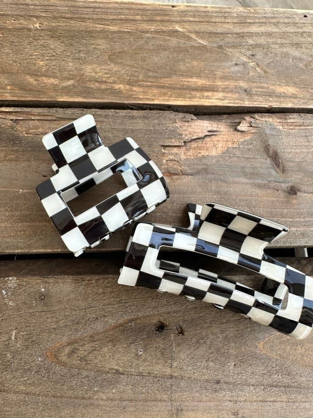 Small Checkered Claw Clip