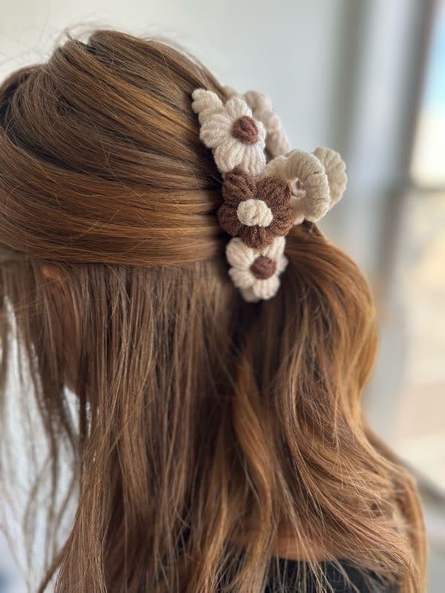 Floral Knit Hair Claw Clip