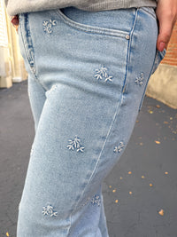 Flower Embroidered High Rise Crop Jean