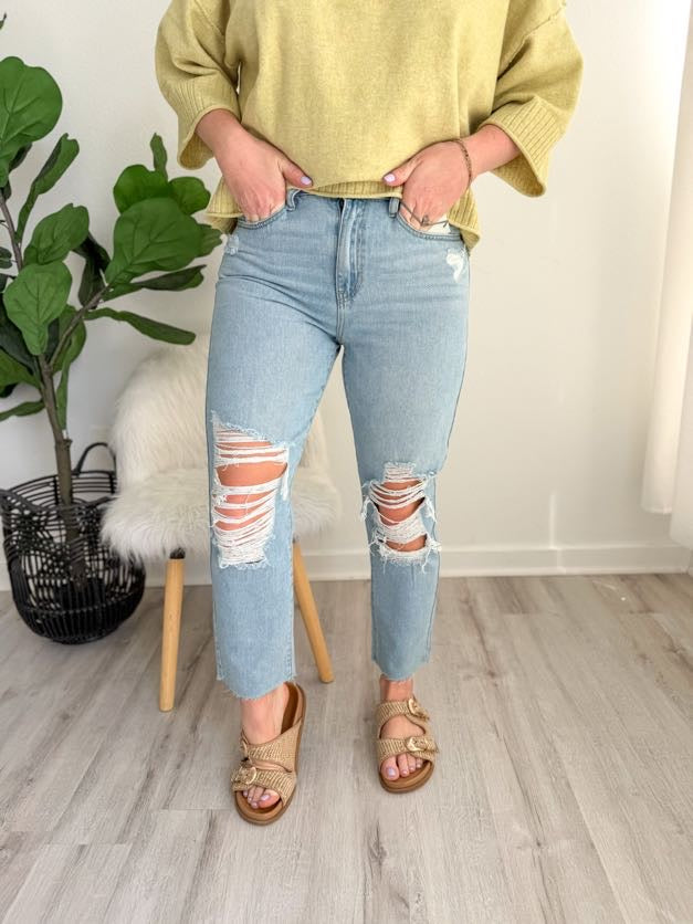 Classic Light Wash Distressed Jeans
