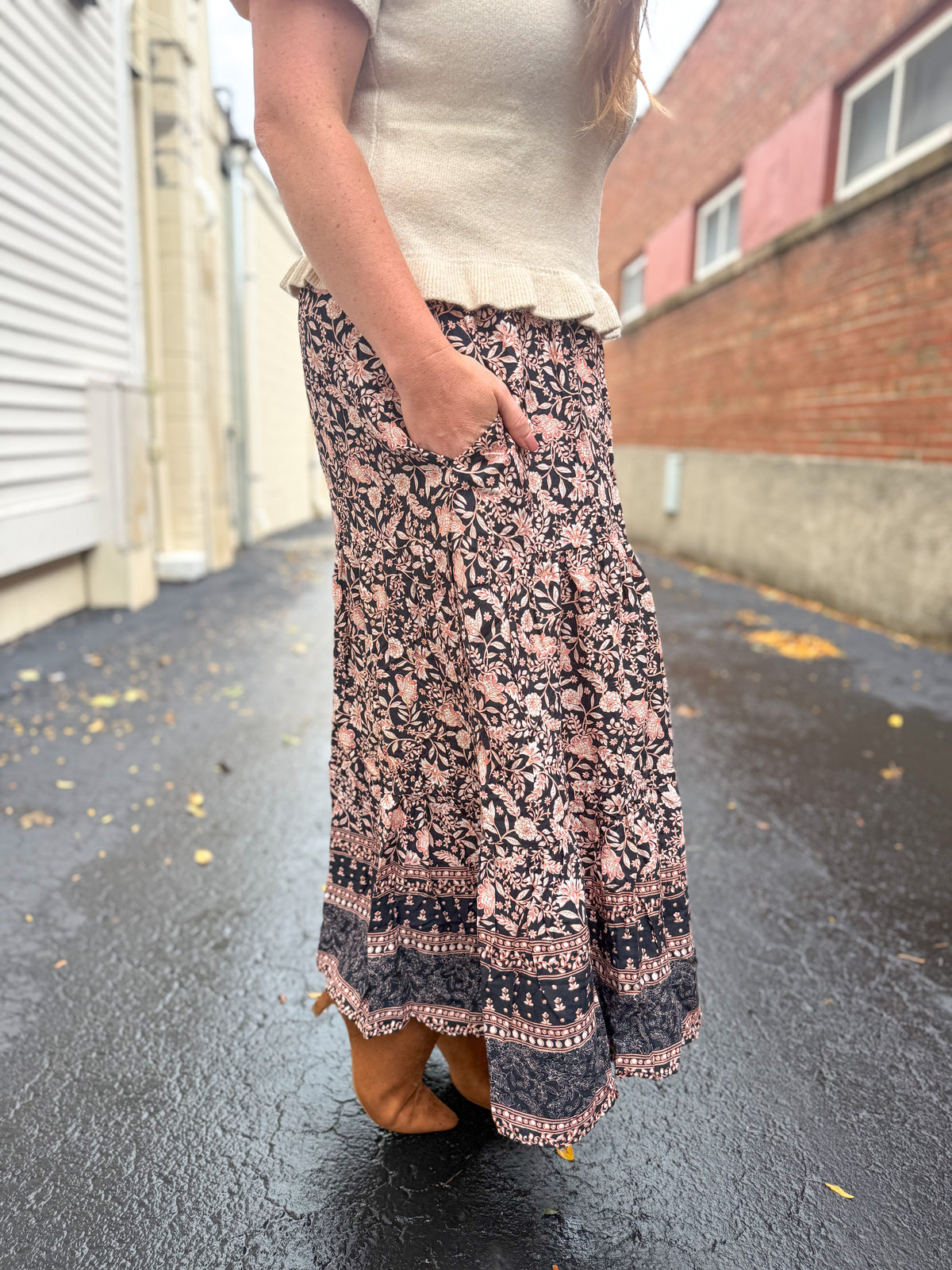Wandering Floral Skirt