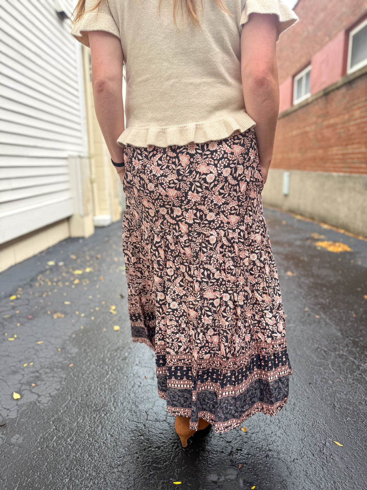 Wandering Floral Skirt