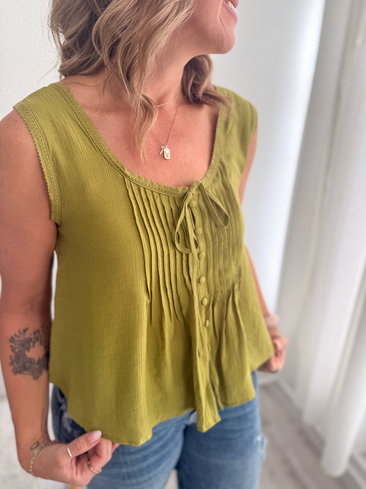 Olive Scallop Button Tank Top