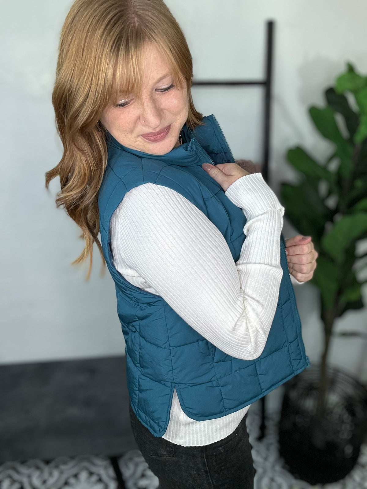 Cloudburst Puffer Vest - Seafoam