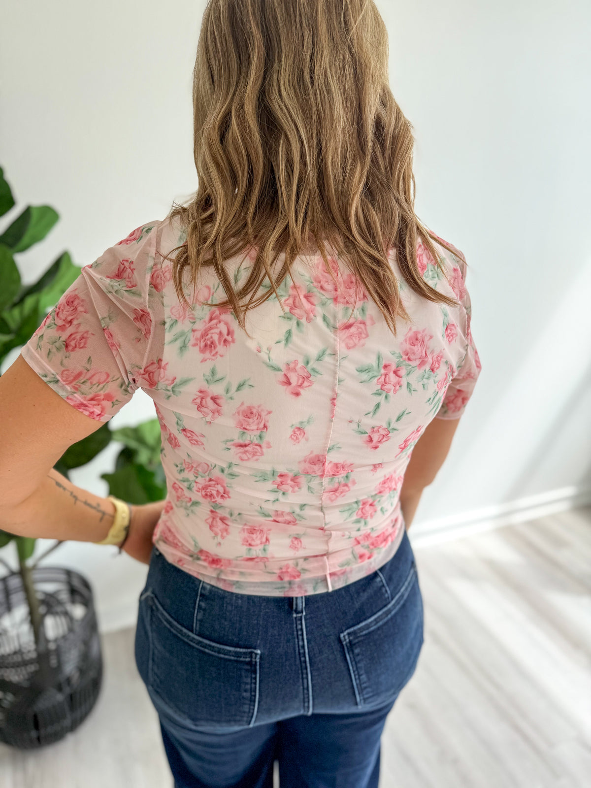 Rose Mesh Short Sleeve