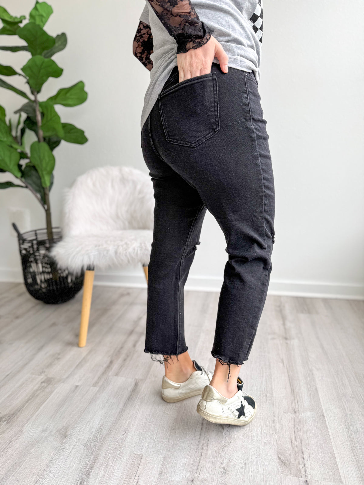 Hadley Distressed Stretch Skinny Pants