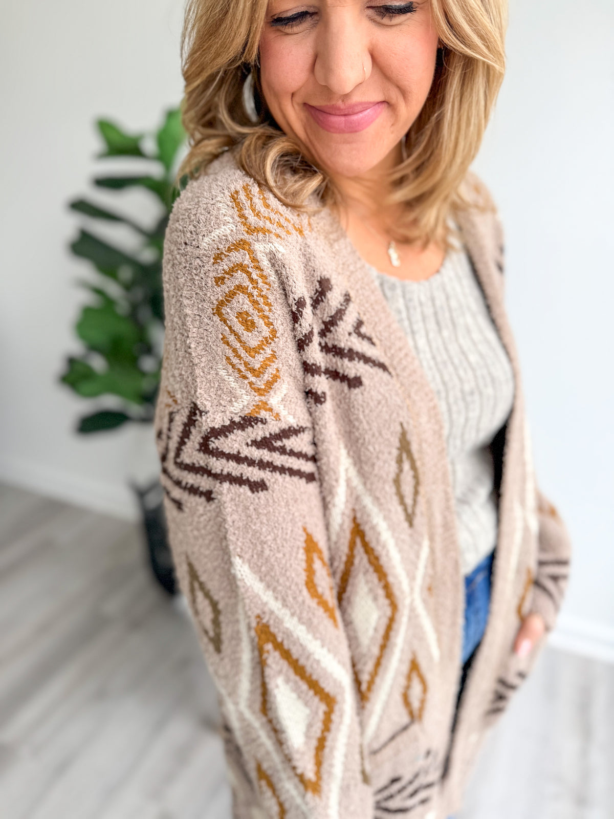 Geometric Neutral Cardigan