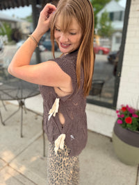 Neutral Tie Short Sleeve Sweater
