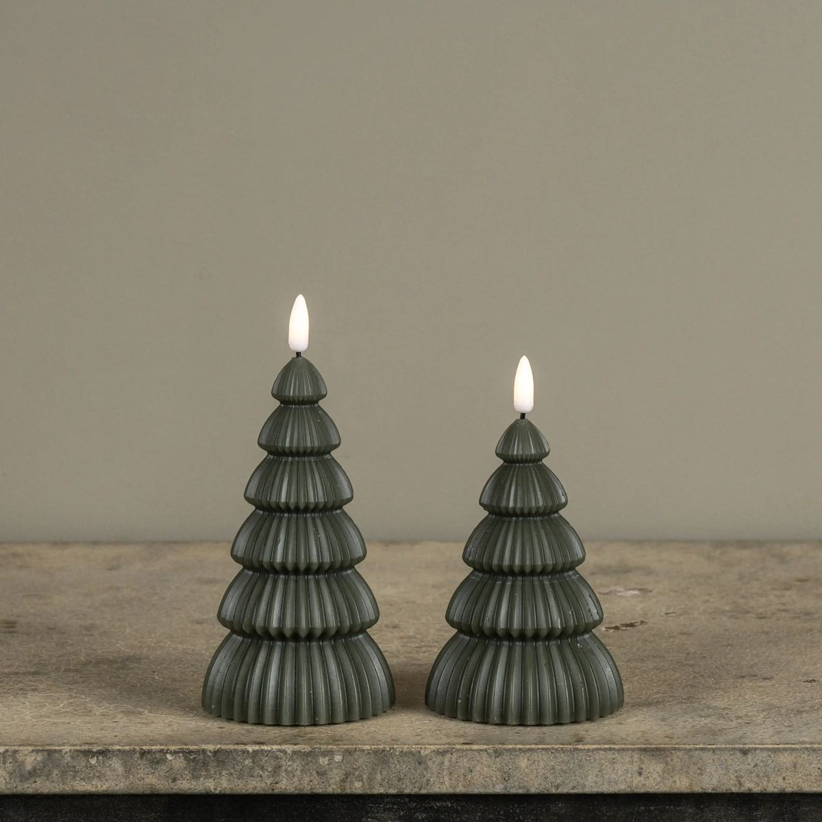 6" Noble Tree 3D Flame Candle