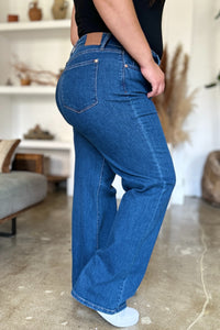 Online Exclusive Judy Blue  High Rise Straight Jeans - DS