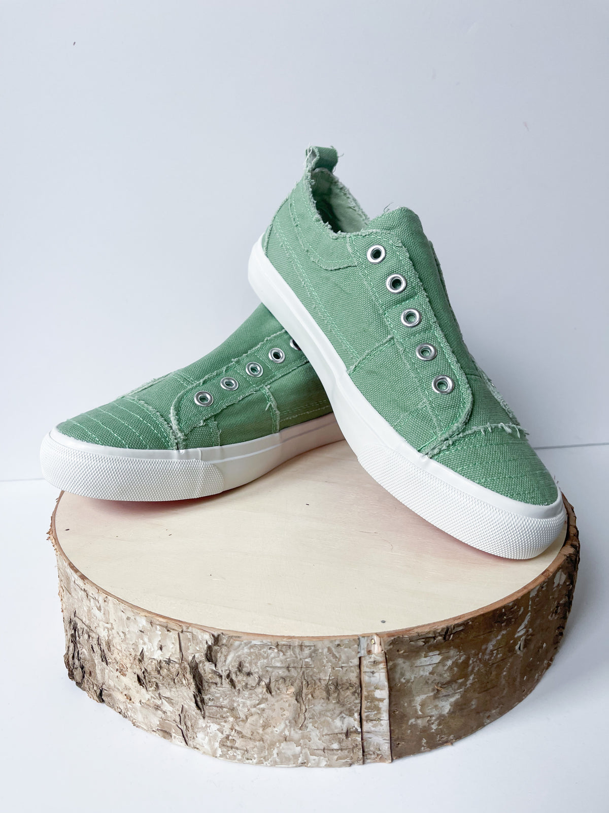 Babalu Sage Sneaker