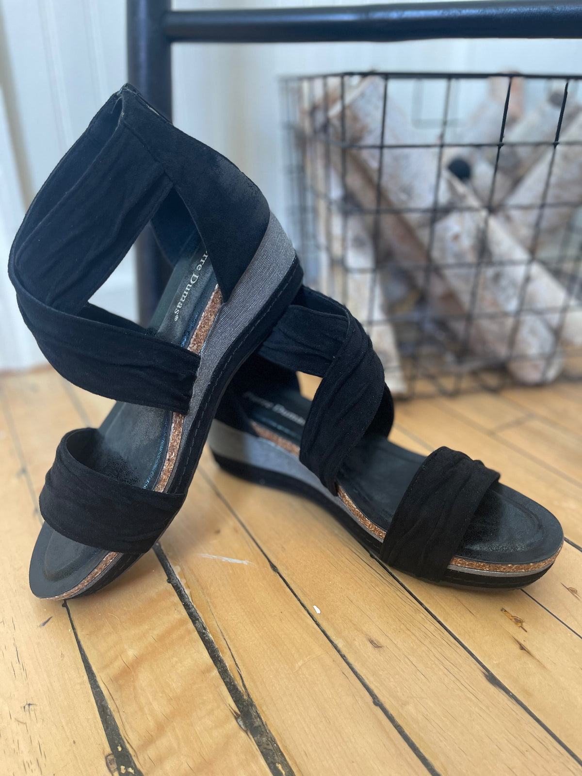 Evermore Black Wedge